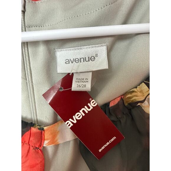 Avenue Coral & Grey Floral Maxi Dress LIned Halter-Style Zip Back SZ 26/28 NWT - Picture 6 of 6